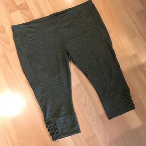 Sage Green Athleta Quest Mind Over Mat Capri